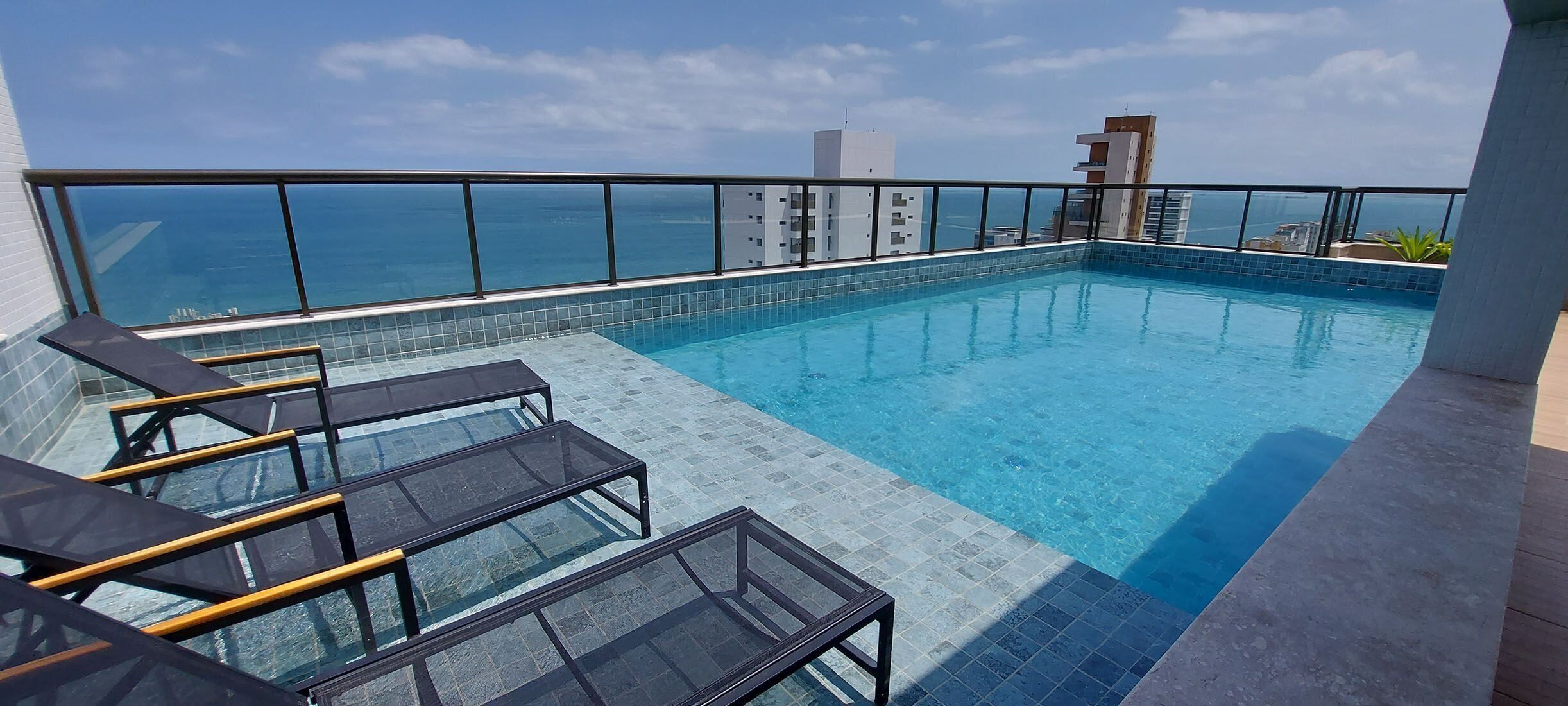 Alberca al aire libre 