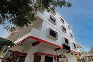 House | Exterior - Hotel O RTO Office Bareilly (Bareilly)