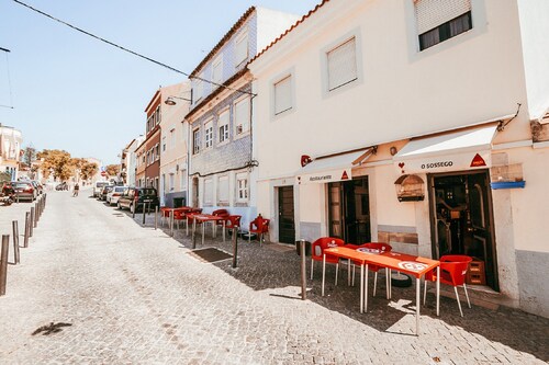 Lisbon Stay Near Palace