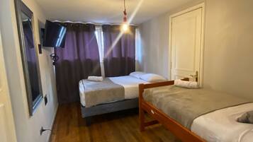 Habitación básica | Área de sala de estar