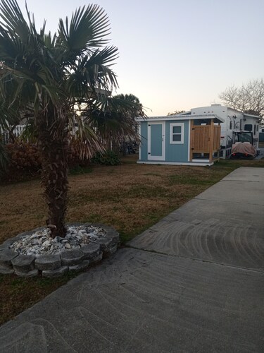 RV resort in Sandbridge Virginia Beach 3 min walk to Ocean