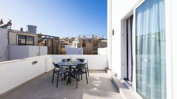 Habitación Premium doble, patio | Terraza o patio