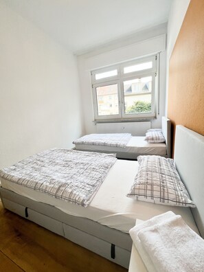 2 Schlafzimmer, Bügeleisen/Bügelbrett, WLAN, Bettwäsche