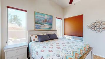 Comfort Triple Room | Iron/ironing board, free WiFi