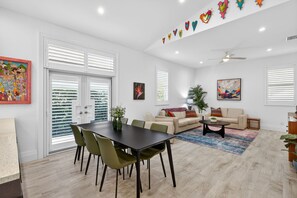 Interior - Bright Bonita Springs Pool Home Near Gulf Beaches (Bonita Springs)