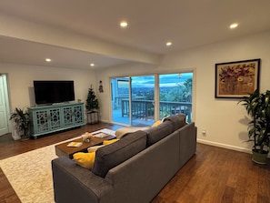 Smart TV, books - Peaceful Ocean/valley -View Retreat with Pool - Rejuvenate & Unwind (La Mesa)