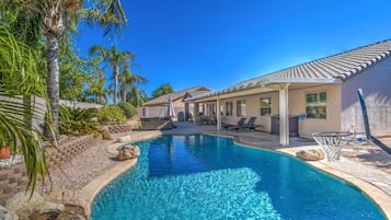 House, 4 Bedrooms, Patio | Pool | Outdoor pool