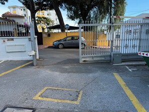 Property grounds - Apartment on the Costa del Sol, 5 minutes walk from the beach (Benalmádena)
