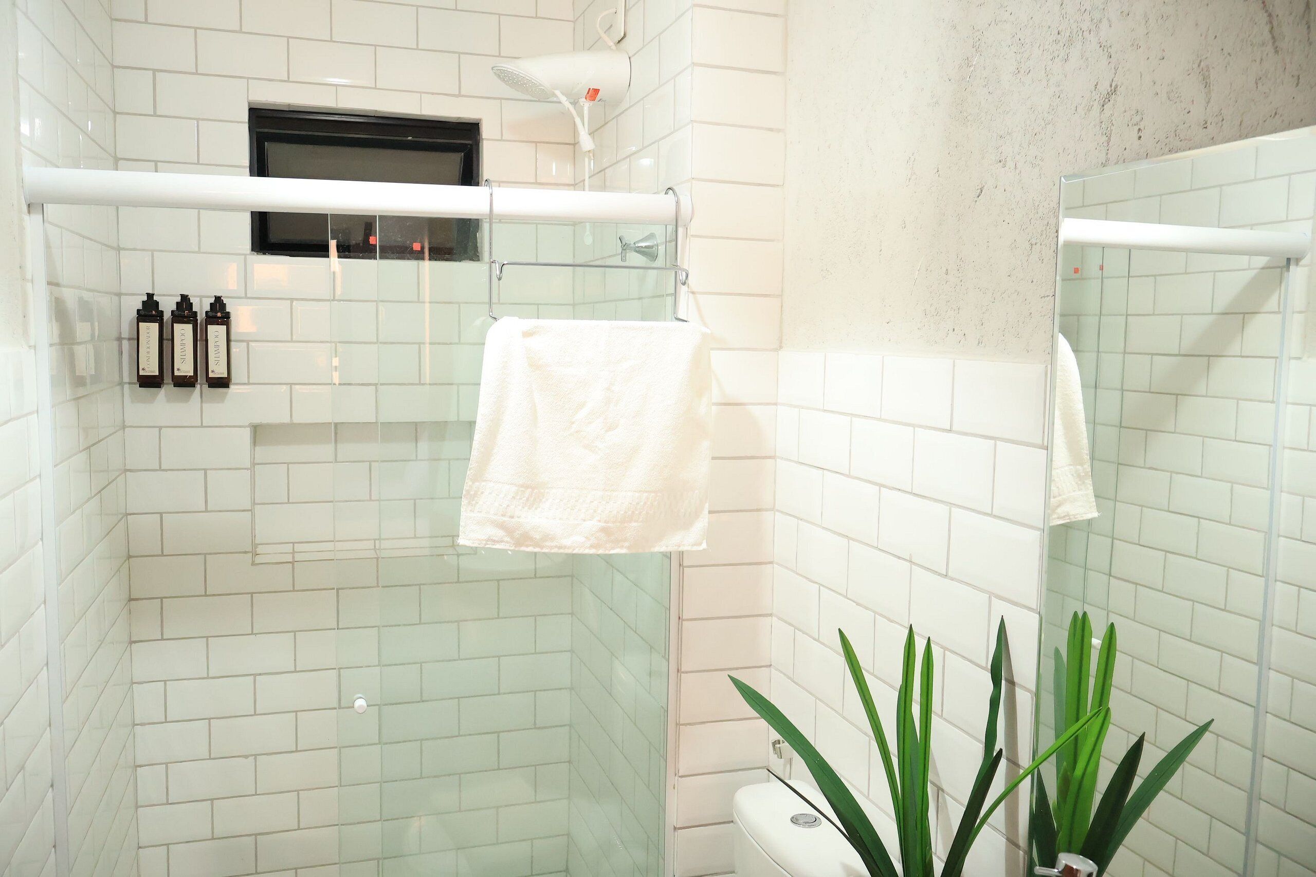 Villa | Bathroom | Free toiletries, hair dryer, towels, soap
