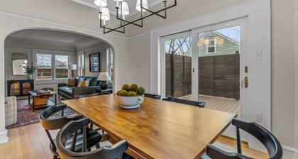 Remodeled Luxury 3BR - Walk to Cedarburg Downtown