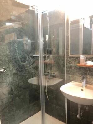 Twin Room, 2 Twin Beds, Non Smoking | Bathroom | Shower, free toiletries, hair dryer, slippers - hotel bolzano  (Milan)