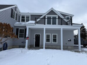 Exterior - The Mackworth - Stunning Waterfront Property (Falmouth)