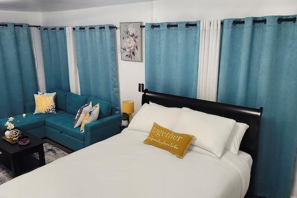 1 makuuhuone, silitysrauta/-lauta, Wi-Fi, vuodevaatteet