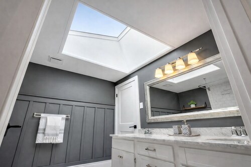 Elegant 4BR Home | Private Backyard & Trail Access