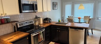 Elegant 4BR Home | Private Backyard & Trail Access