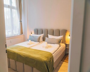 熨斗/熨衣板、WiFi、床单