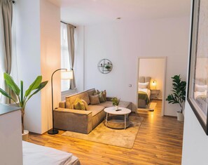 TV - RR | NEW | 78sqm | Cozy Apartment (Magdeburg)