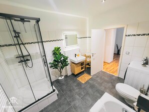 Hair dryer, towels - RR | NEW | 78sqm | Cozy Apartment (Magdeburg)