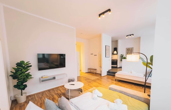 アイロン / アイロン台、WiFi、ベッドシーツ