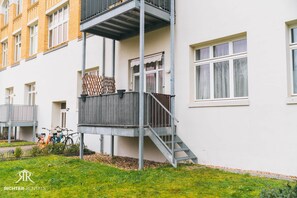 Exterior - RR | Modern Living | 84 sqm | Kitchen | Parking (Magdeburg)