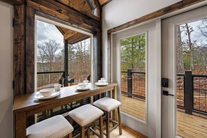 Dining - Cozy 2-bedroom cabin on a peaceful mountain with views, hot tub and firepit. (Sevierville)