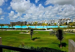 House, Accessible | 2 bedrooms - Oasis Turquesa Punta Cana Crystal Lagoon (Punta Cana)