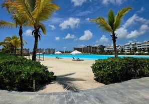 Exterior - Oasis Turquesa Punta Cana Crystal Lagoon (Punta Cana)