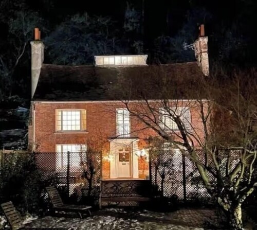 Charming 3-bedroom house in soothing Playden Rye neighborhood