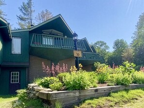 Exterior - Inviting 2-bedroom condo 1 mi. from Stratton Access Road with
 Stratton View (Winhall)