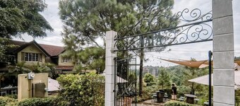 Cozy 1-bedroom condo in Alpine Villas Crosswinds Tagaytay