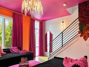 Interior - Girls Getaway-Insta Worthy-Rooftop-Broadway 10 Min (Nashville)