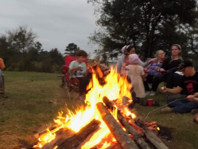 Peaceful 3-bedroom cottage. Enjoy the Silence.