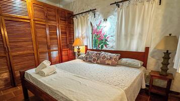 Panoramic-Apartment, 1 Schlafzimmer, KĂŒche, Meerblick