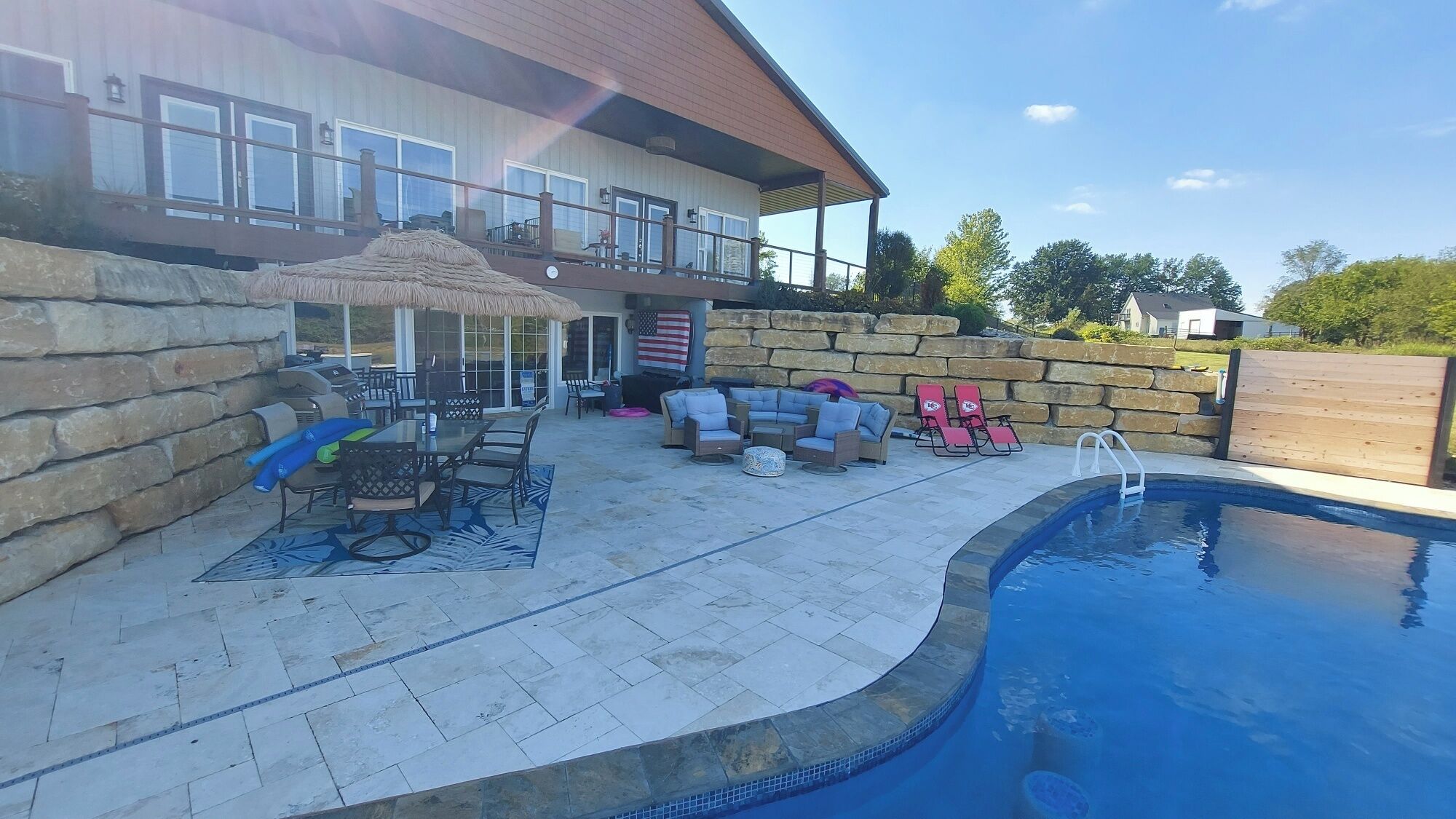 Piscine extérieure, piscine chauffée