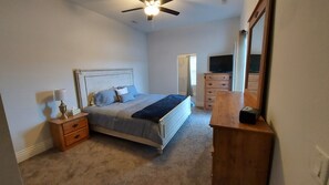 3 habitaciones, tabla de planchar con plancha y wifi gratis 