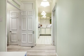 Interior - Ultimate West End Stay - 2 Bedroom apartment (Greater London)