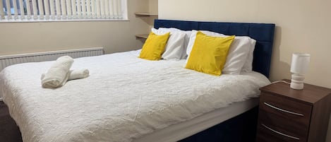 Fer et planche Ă repasser, Wi-Fi, draps fournis