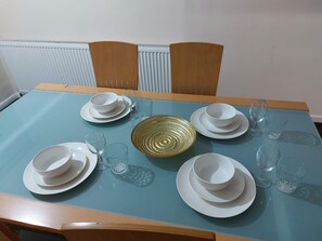 Dining - Spacious 3 bed haven in Oadby Leicester (Oadby)