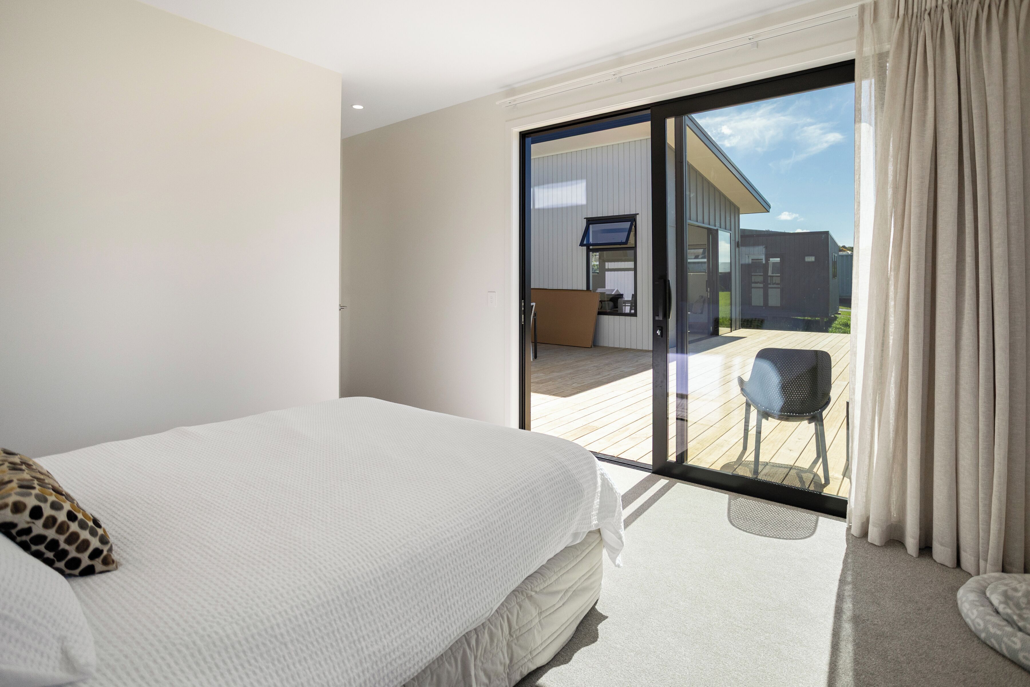 Bügeleisen/Bügelbrett, Internetzugang, Bettwäsche