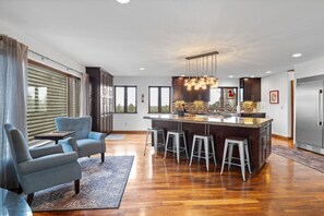 Interior - Heaven’s Gateway – Luxury Retreat with Hot Tub & Sauna (Rapid City)