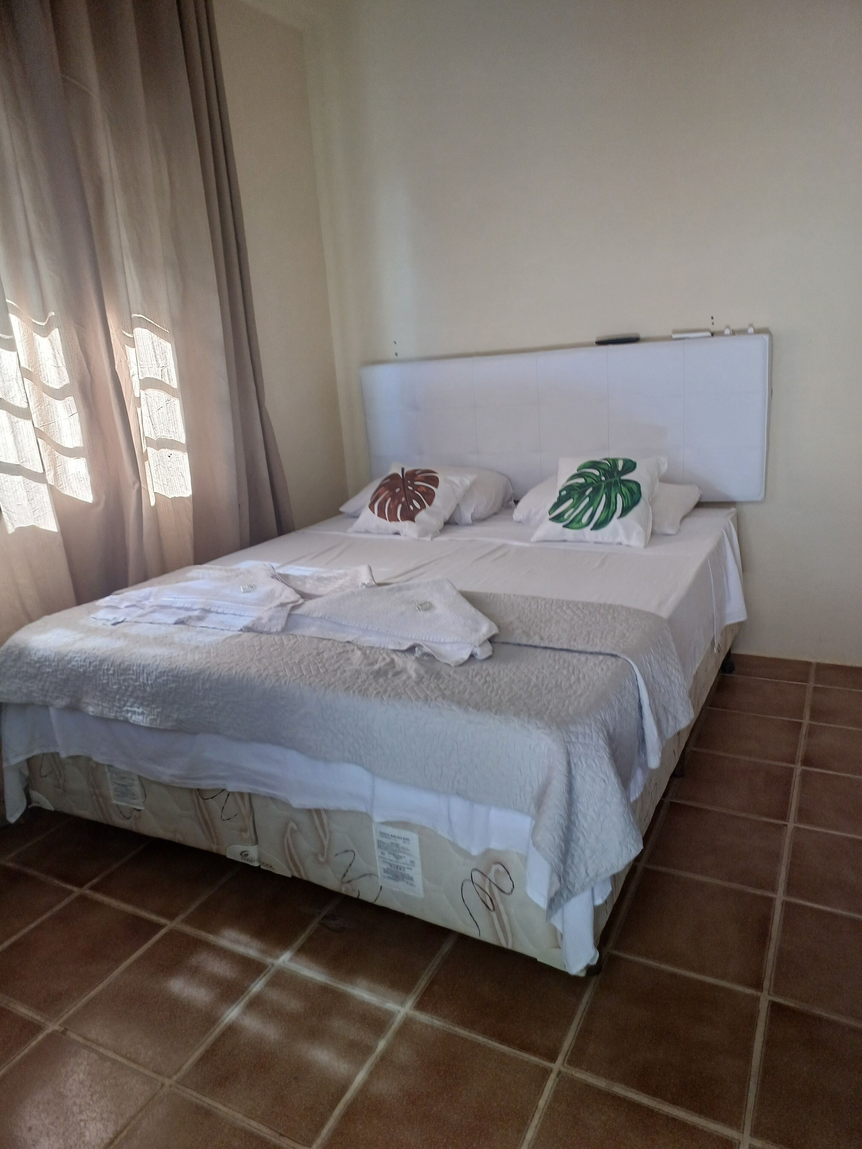 Una cassaforte in camera, una scrivania, Wi-Fi gratuito