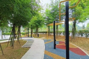 Garden - 01-Airport-Sepang-KLIA-3Bedroom-XiamenUni-Mitsui-Wifi-Pool (Dengkil)