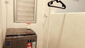 Ruang laundry
