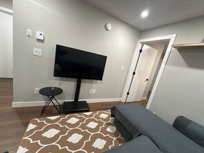 خدمة الإنترنت وملاءات أسرّة