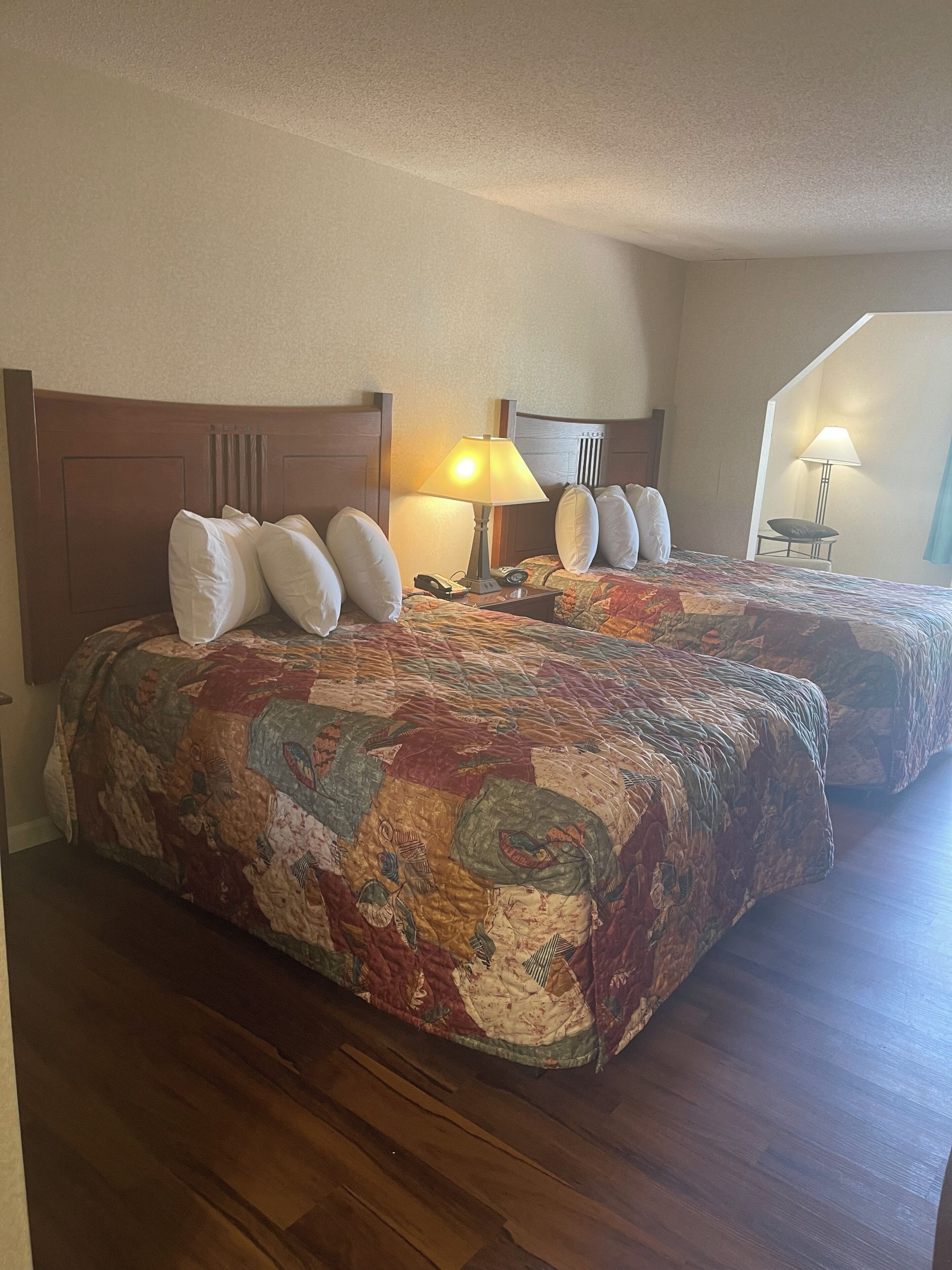 Työpöytä, ilmainen Wi-Fi