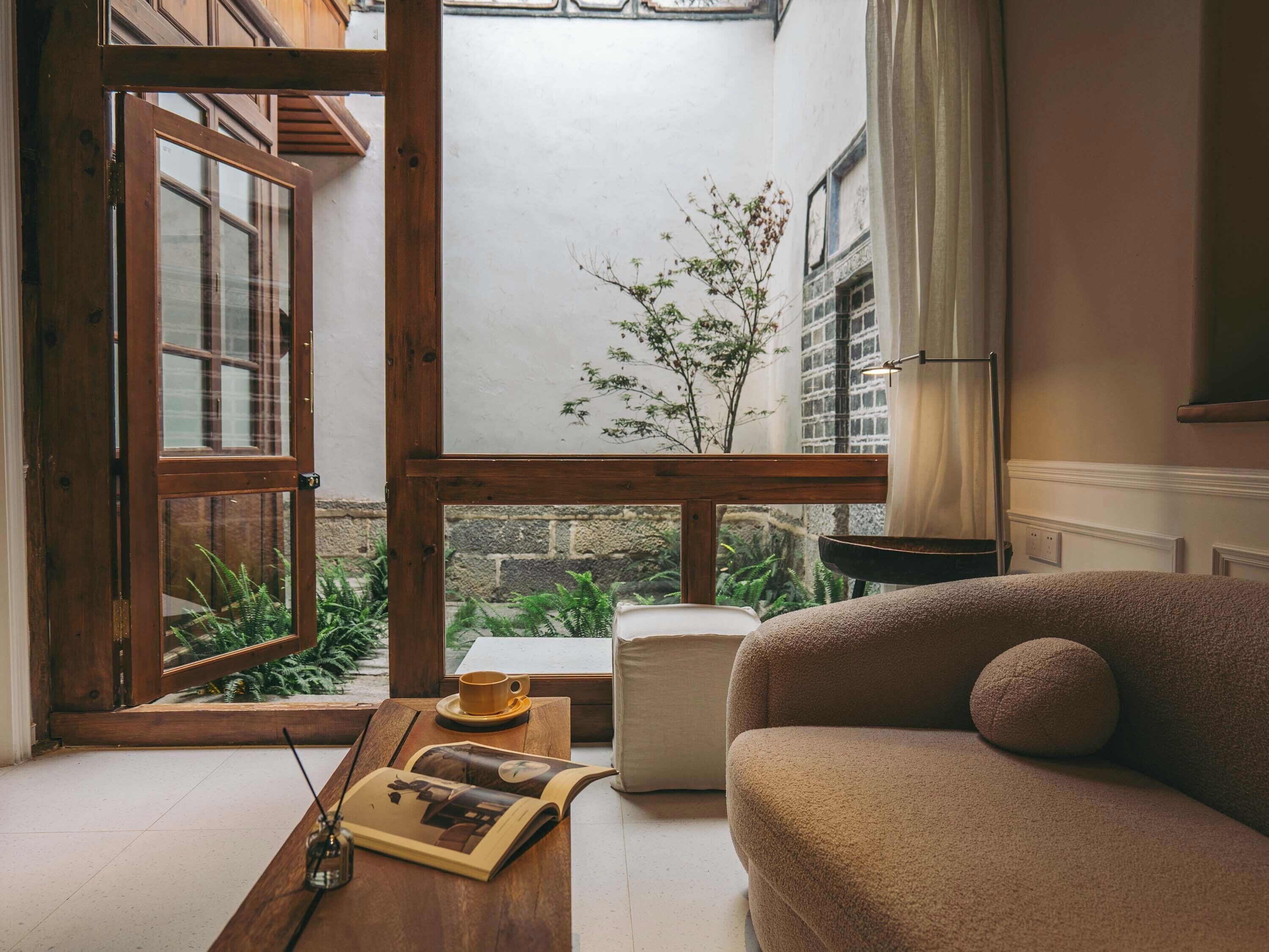 Superior Suite, Courtyard View | View from room