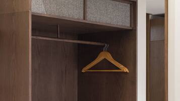 Family Suite, City View | In-room safe, free WiFi