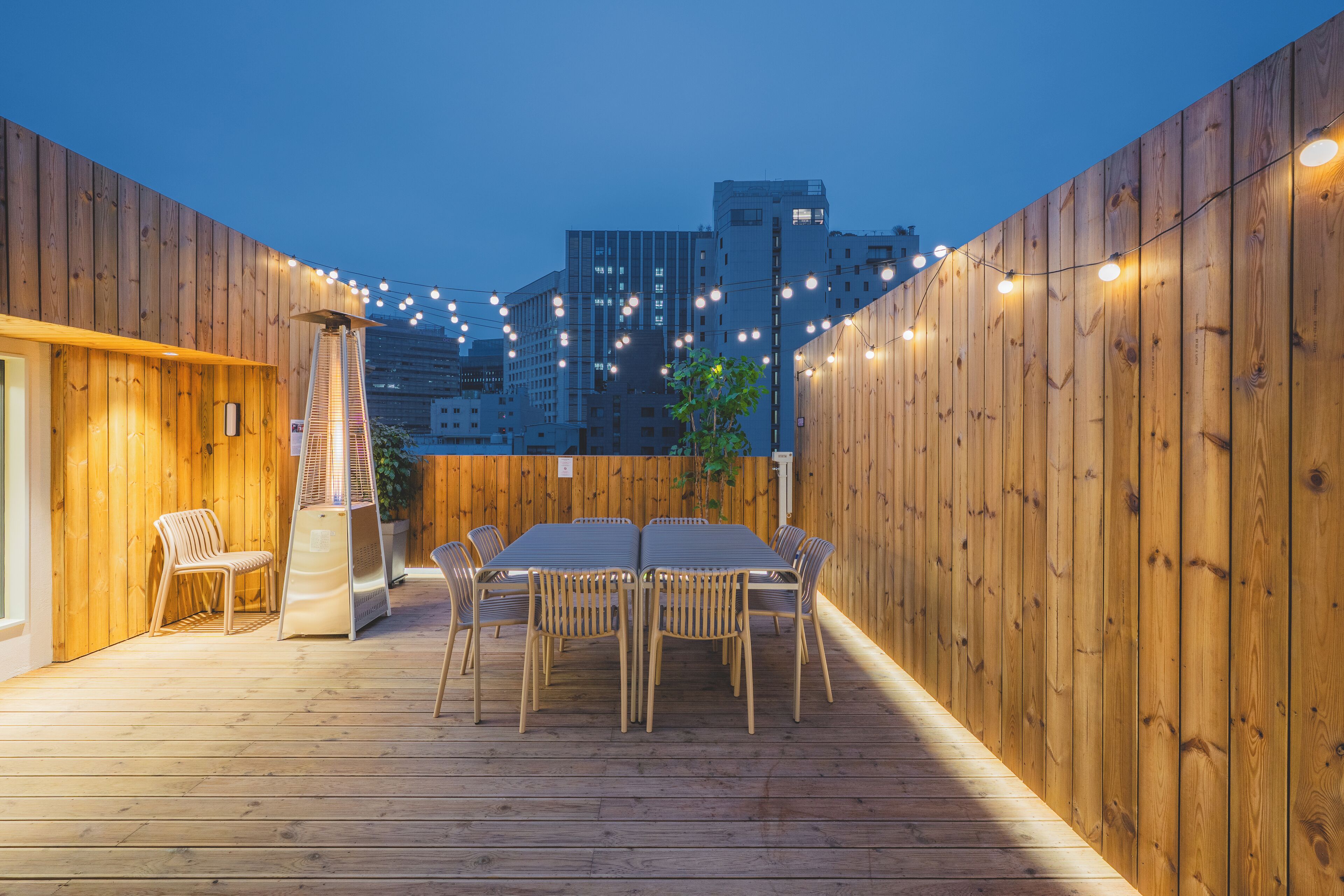 [Hansuite Seoul] Myeongdong RooftopTerrace (for 4) 901 | 테라스/파티오