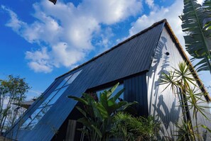 Standard-chalet, järvinäköala | Pimennysverhot, silitysrauta/-lauta, ilmainen Wi-Fi, vuodevaatteet