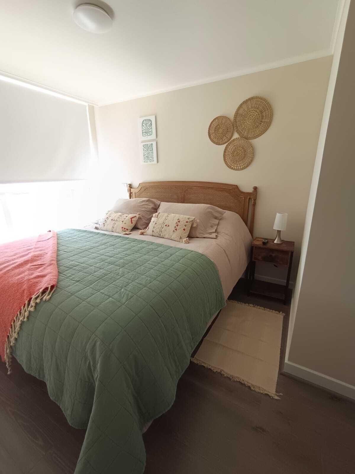 1 chambre, fer et planche à repasser, Wi-Fi gratuit, draps fournis